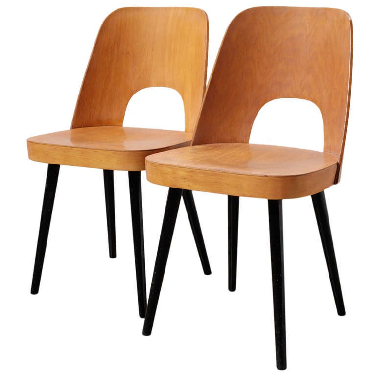 Pair of Barrel Back Beach Dining Chairs at 1stdibs