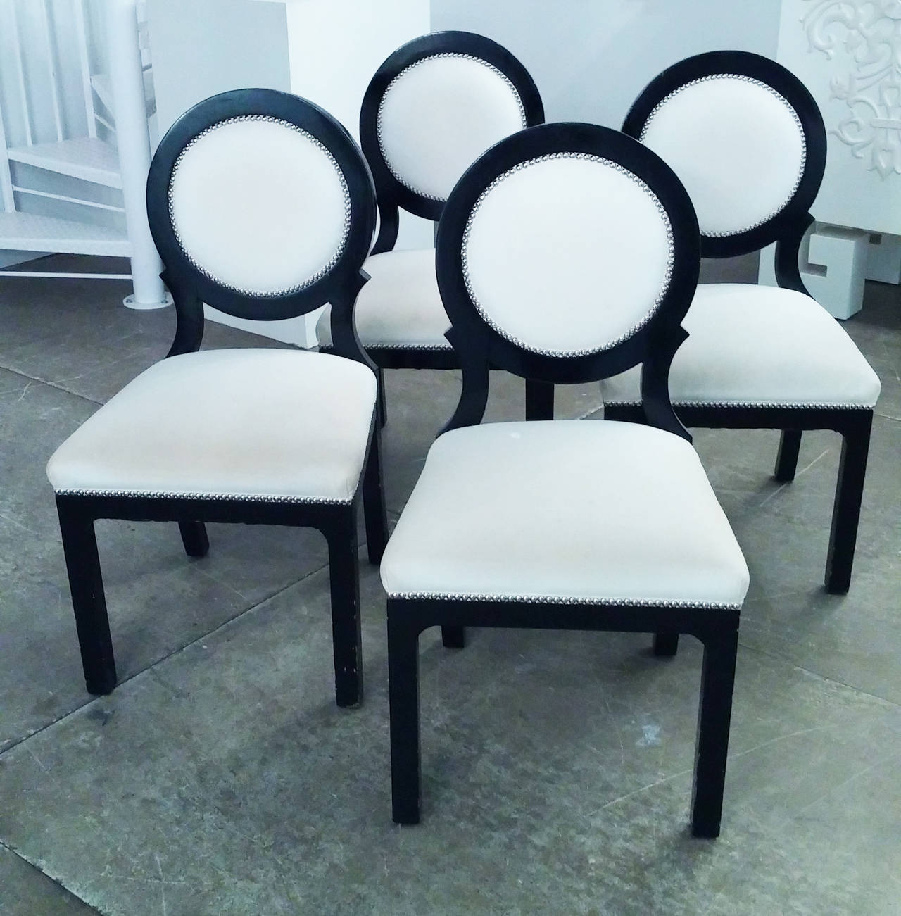 Set Of Four Hollywood Regency Black And White Circleback Dining Chairs